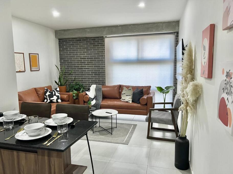 Depa Boho Al Sur Pet Friendly Piscina Gym Sala De Cine Appartement Guadalajara Buitenkant foto