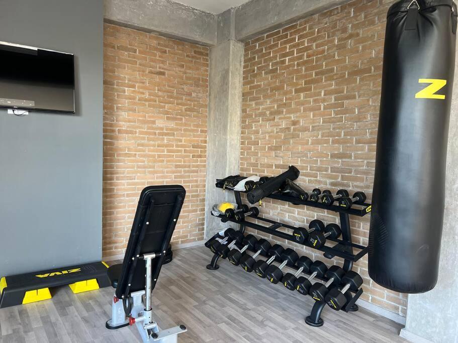Depa Boho Al Sur Pet Friendly Piscina Gym Sala De Cine Appartement Guadalajara Buitenkant foto